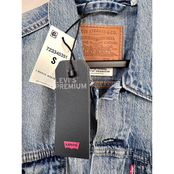Levis Strauss and Co Premium Jean Jacket Unisex Small Denim Cotton Classic NWT - Picture 2 of 9